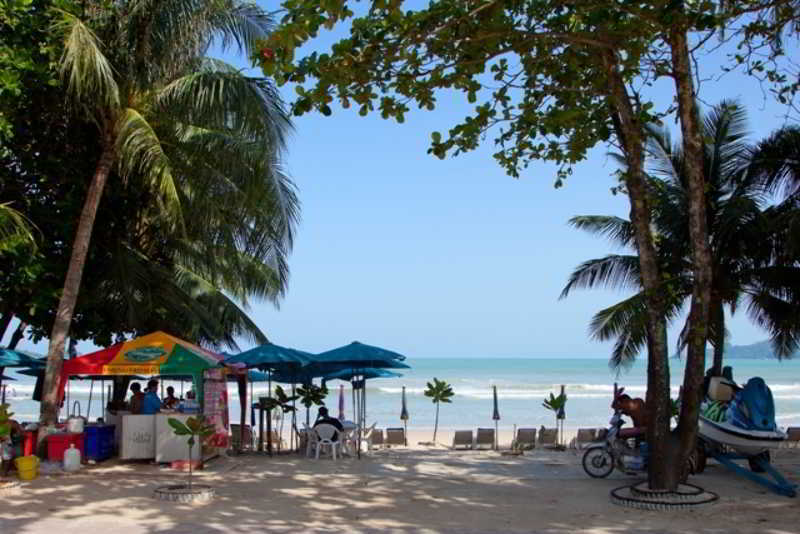 Patong Beach Bed And Breakfast Extérieur photo