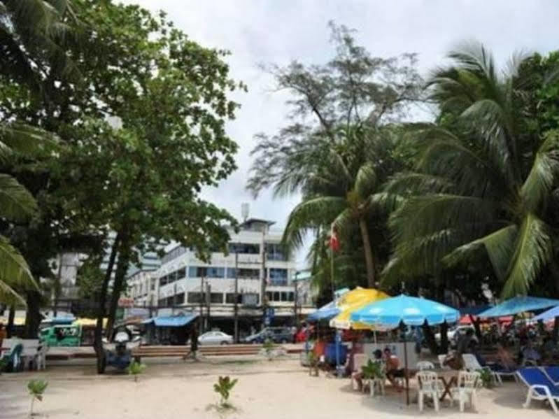 Patong Beach Bed And Breakfast Extérieur photo