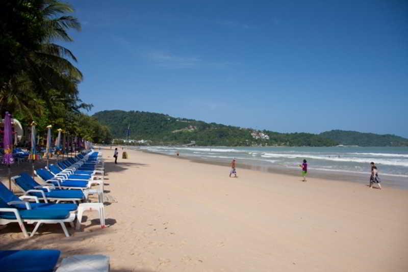 Patong Beach Bed And Breakfast Extérieur photo